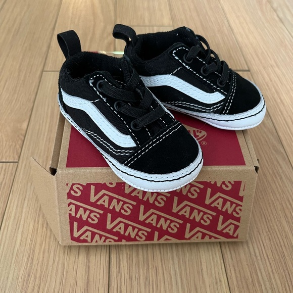 Vans (infant) - Picture 4 of 10